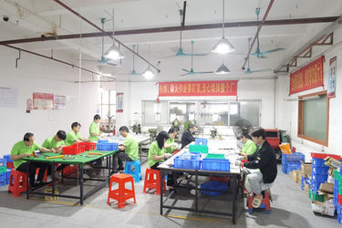Global Art Gifts Co., Ltd. dây chuyền sản xuất của nhà sản xuất