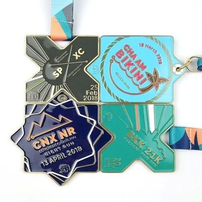 Mua Quạt chạy tùy chỉnh Giải thưởng câu đố Giải thưởng đua cá nhân sản xuất trực tuyến