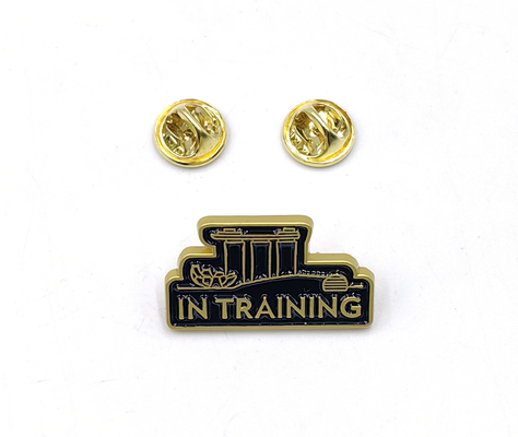 Mua Double Butterfly Clap Black Enamel Badge with Unique Plastic Box Sự bổ sung hoàn hảo cho bộ sưu tập kẹp kẹp của bạn sản xuất trực tuyến