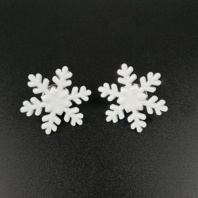 Metallic Glitter Snowflake Pin Badge Custom Zinc Alloy / Iron / Brass Không có số lượng tối thiểu