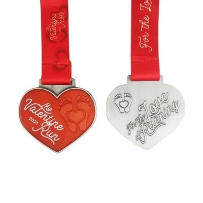 Cá nhân hóa tái chế Valentine  Day Fun Run Huân chương trái tim có thể được cá nhân hóa với tên